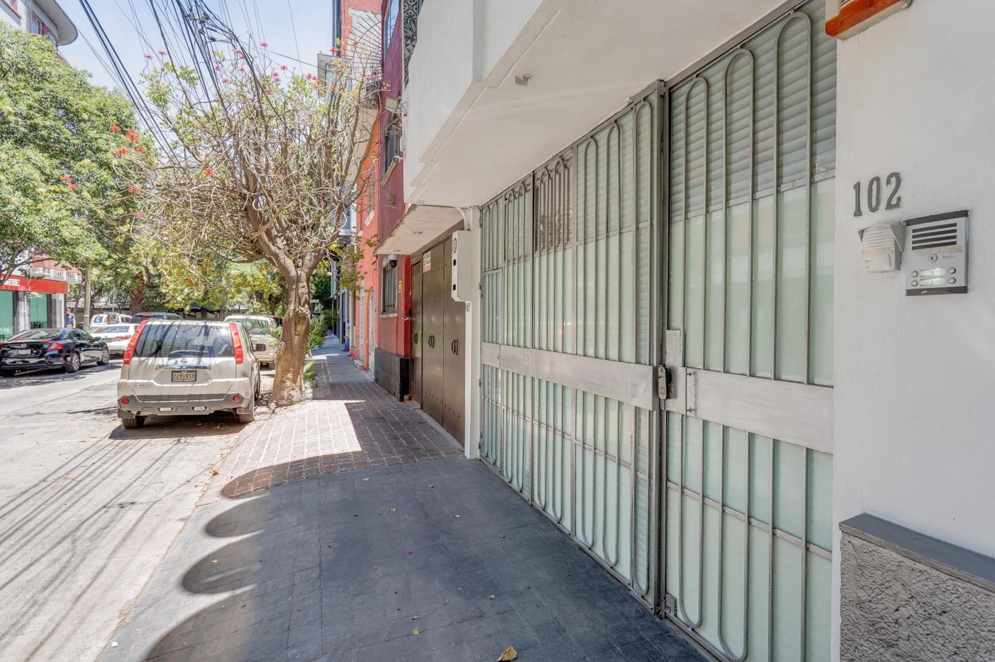 ホテル Casa Amatlan Ciento Dos メキシコシティ エクステリア 写真